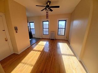 376 9th St APT 3, Brooklyn, NY 11215