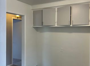 8476 Appleton St, Dearborn Heights, MI 48127