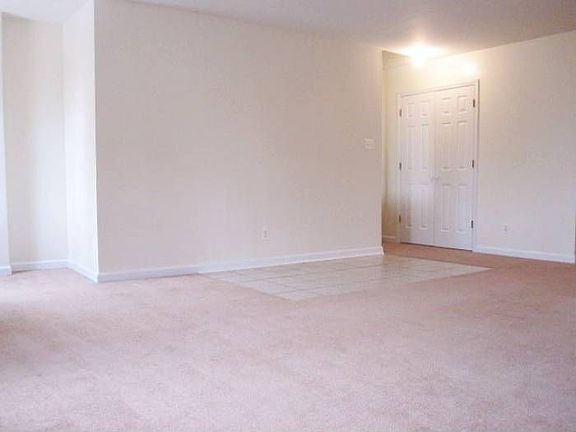 5th image of 1480 Saint Marks Ave