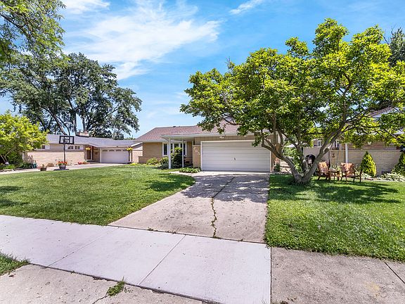 4th image of 265 Terry Ln