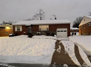 9235 Sundown Dr, Saint Louis, MO