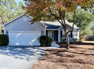 135 Pecan Ln, Aberdeen, NC 28315