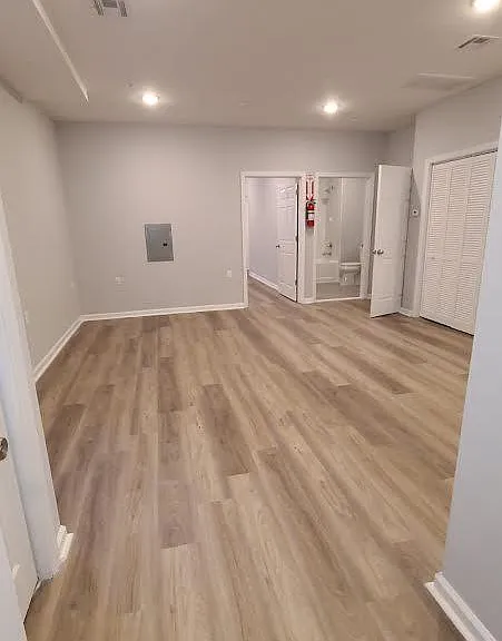 22 Godwin Ave — Photo 2
