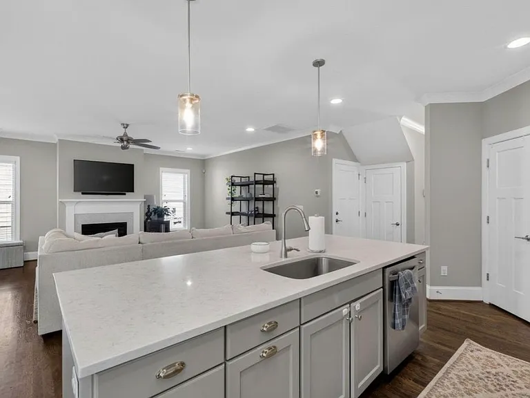 5017 Centerbud Pl — Photo 9