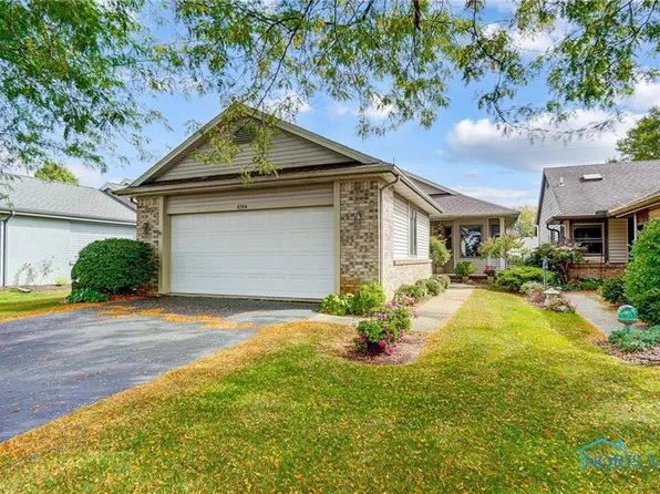 6104 Centennial Rd, Sylvania, OH 43560