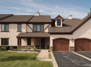 731 Legacy Dr APT 101, Lewiston, NY 14092
