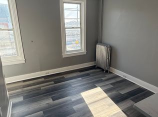 915 Robeson St FLOOR 2, Reading, PA 19604