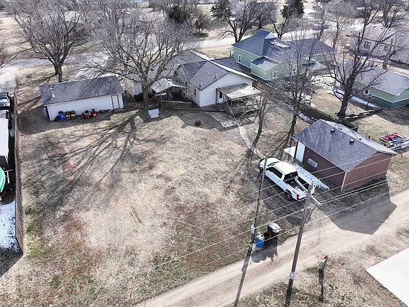 5th image of 210 S Colorado St