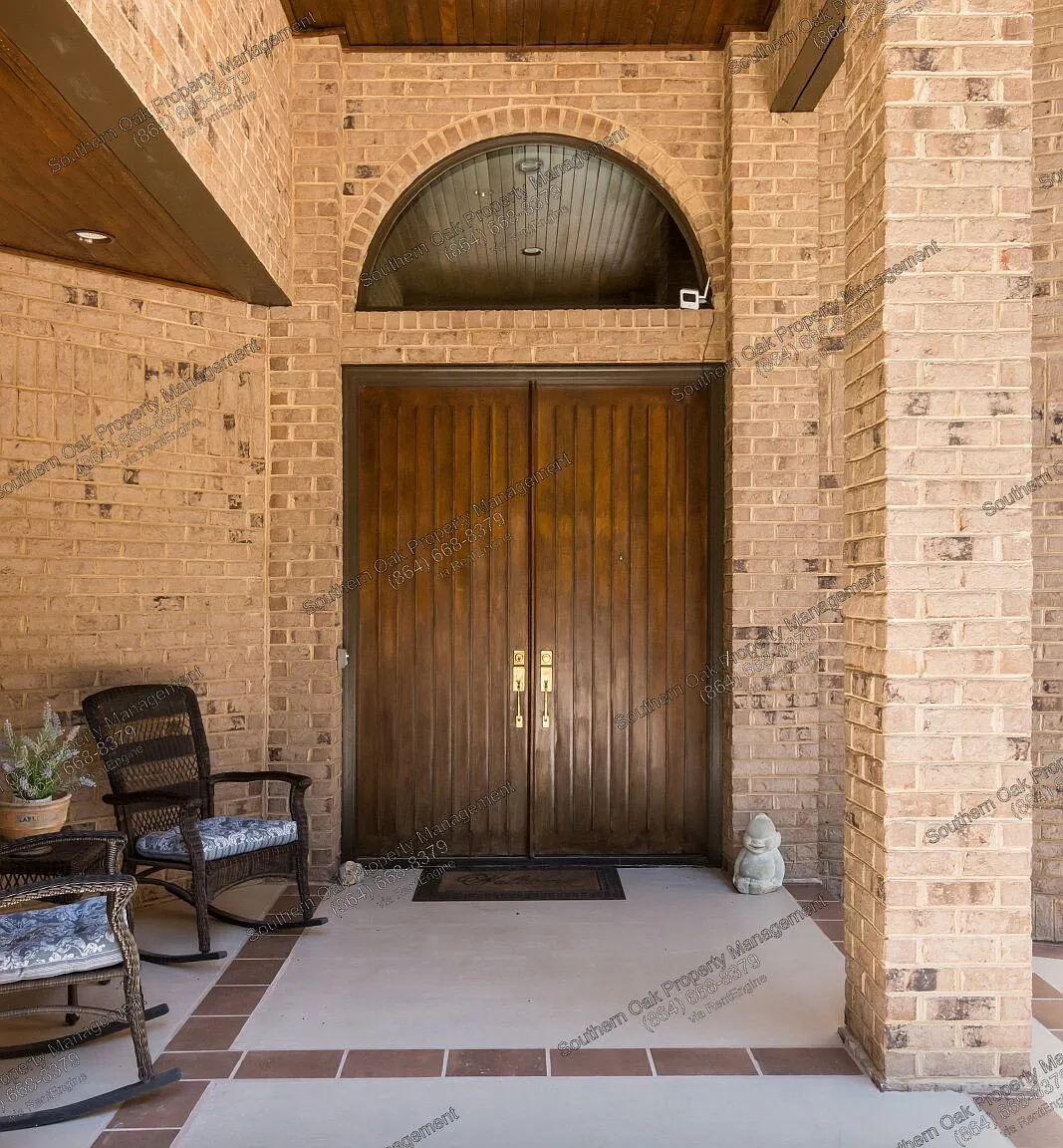 4 bed, 4.0 bath, 5700 sqft, $4,500 — Photo 3
