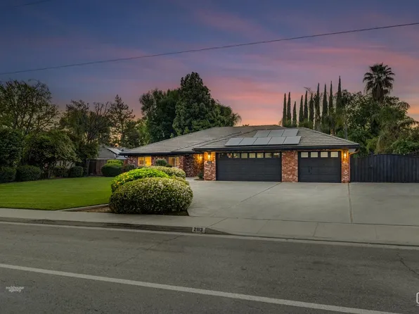 2113 Old Farm Rd, Bakersfield, CA 93312