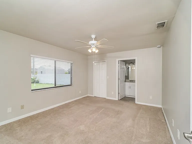 1009 Nicholas Pkwy W — Photo 9