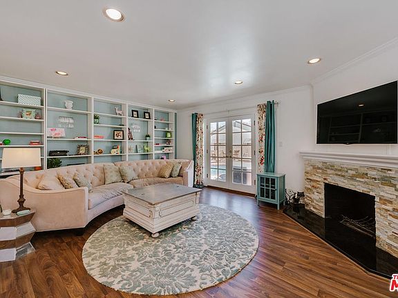 5th image of 5432 Costello Ave