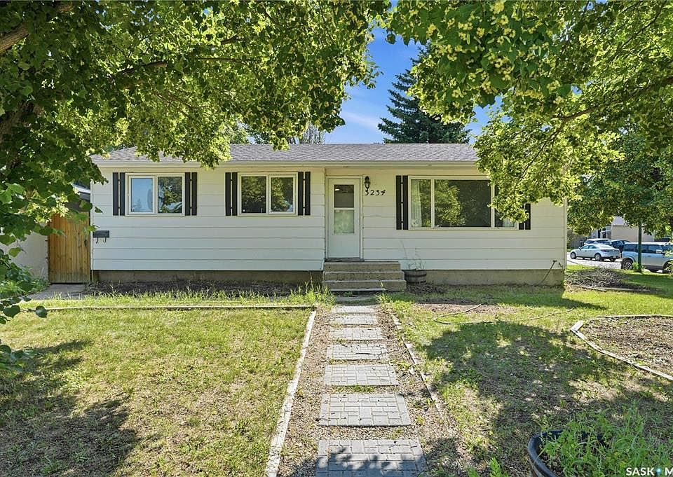 1st image of 3234 Maxwell STREET