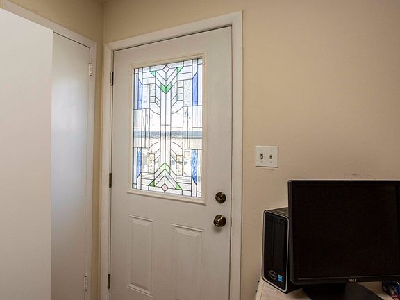 2nd image of 8-38 Cedar St #1X