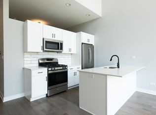 1637 W Chicago Ave #202, Chicago, IL 60622