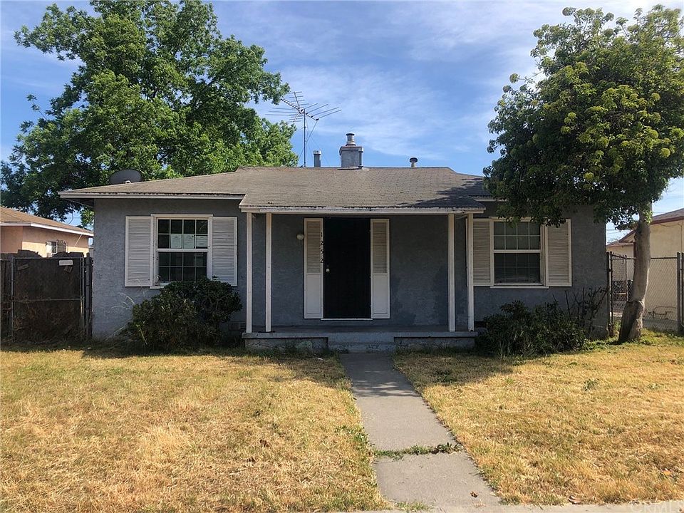 1st image of 1252 E 103rd St