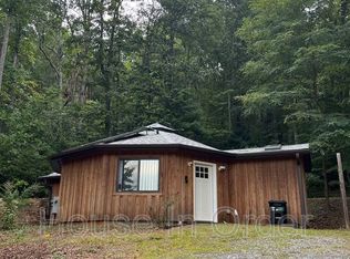 50 Rustling Oaks Ln, Asheville, NC 28805