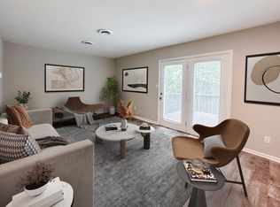 929 Naomi Dr, Maryville, TN 37804