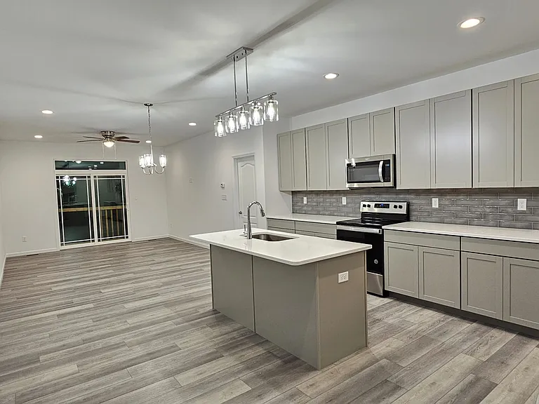 9039 Camino Trl — Photo 2