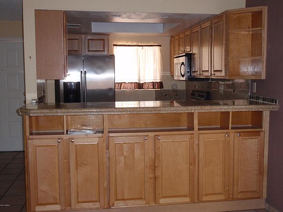 4th image of 1049 N Firewood Pl