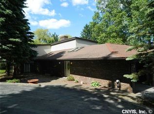 4534 Broad Rd, Syracuse, NY 13215