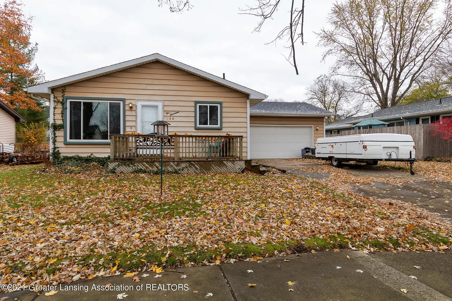 217 Elizabeth St photo 1