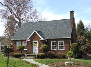 26 Elbow St, Sandy Lake, PA 16145
