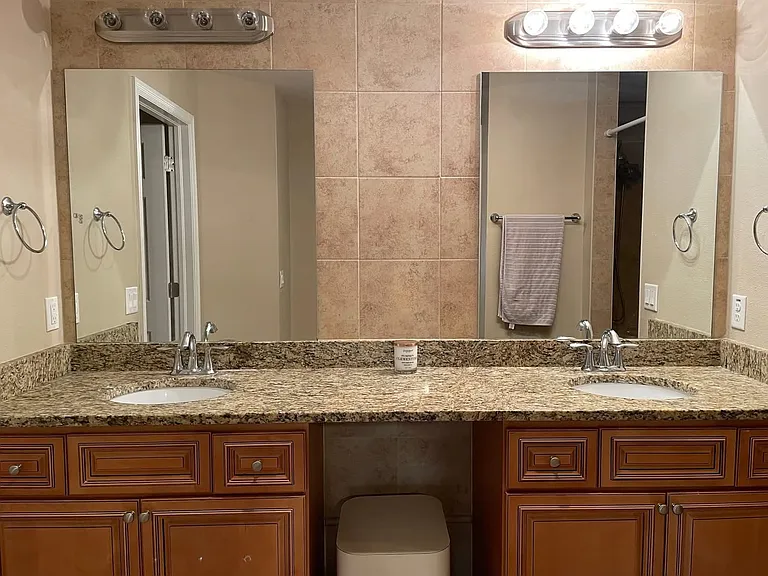 1883 Sommarie Way — Photo 6
