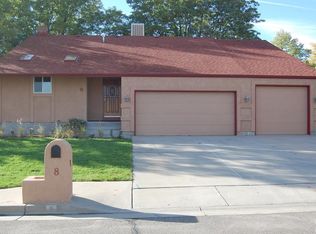 8 Starling Dr, Pueblo, CO 81005