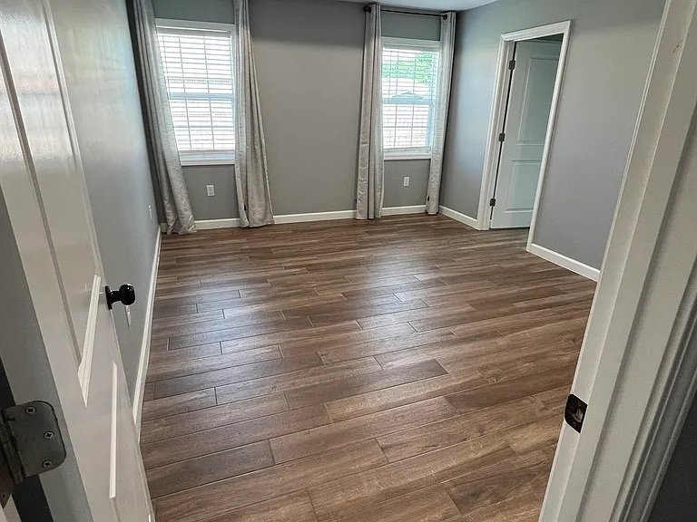 701 Troy Cv — Photo 5