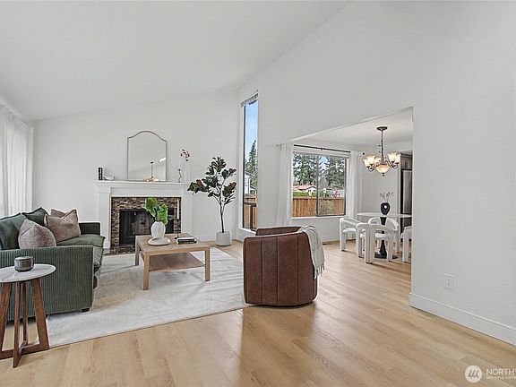 2nd image of 17904 156th Place SE