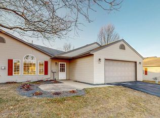 3218 Northern Valley Dr NE, Rochester, MN 55906