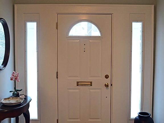 2nd image of 31 N Crescent Dr