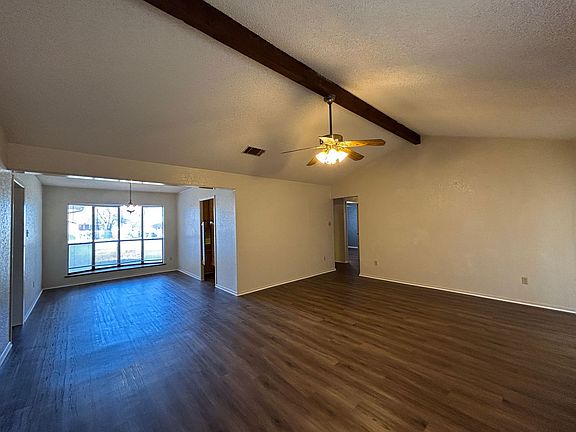 4th image of 1089 Larkspur