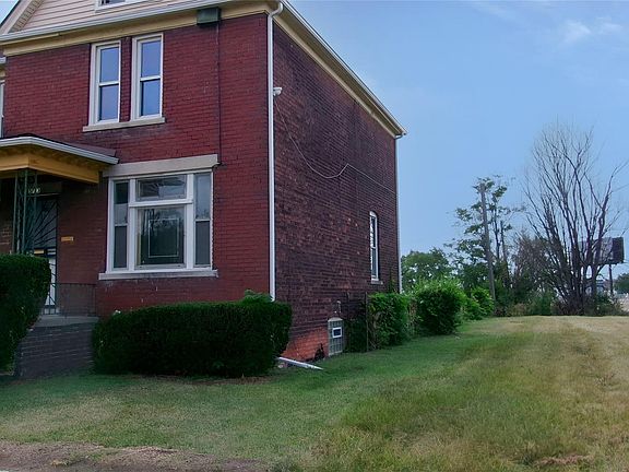 2nd image of 5783 Lawton St