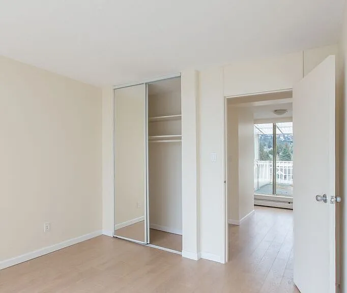 2025 Bellevue Ave — Photo 7