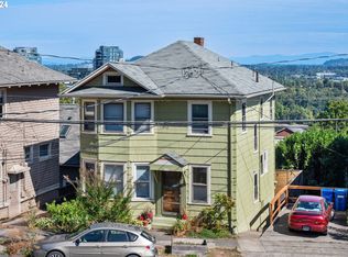 4118 SW View Point Ter, Portland, OR 97239