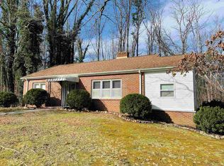 327 Arbutus Trl, Cornelia, GA 30531