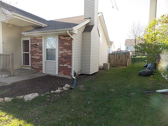 2nd image of 1419 La Chateau Dr #Duplex