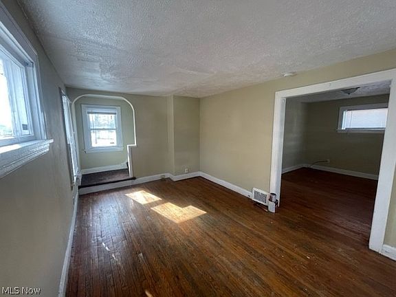 2nd image of 11714 Gay Ave