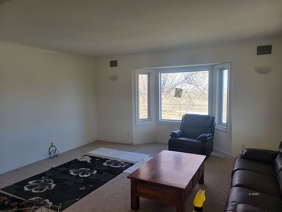 5th image of 39042 Clover Flat