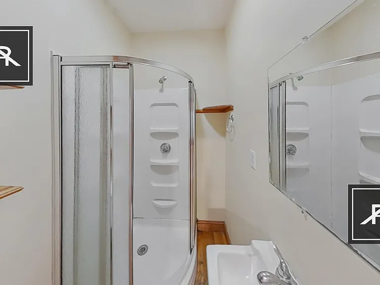 8 Carmel St #3 — Photo 7