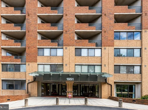 1951 Sagewood Ln APT 231, Reston, VA 20191