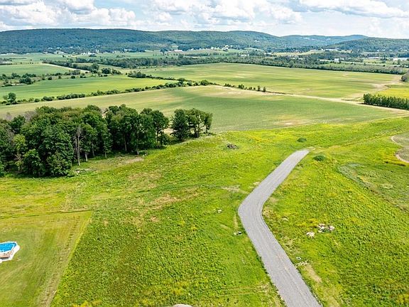 4th image of 181 Lydia's Ridge #L-5