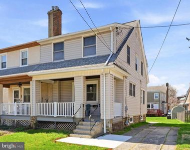 2720 Saint Marys Rd, Ardmore, PA, 19003