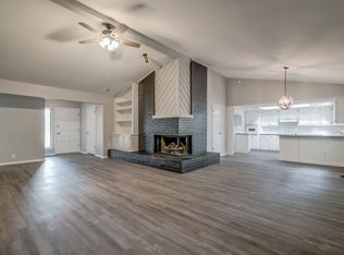 608 Country Side Trl, Edmond, OK 73012