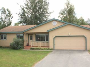 870 W Wickersham Cir, Palmer, AK 99645