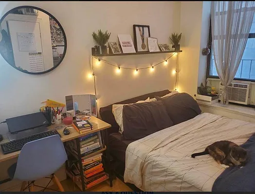 Rented by The Downtown LLC | media 38