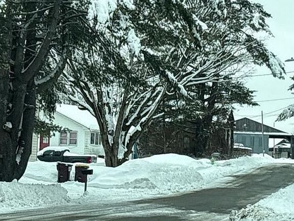 4th image of 13 Sweet Rd