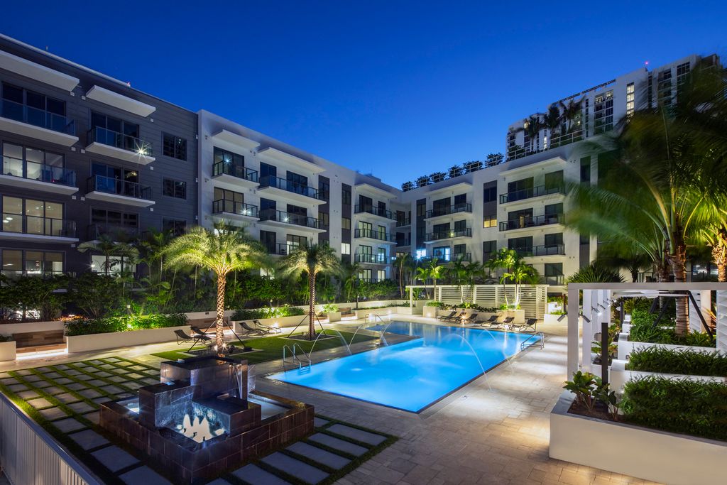 AMLI Midtown Miami apartments in Miami